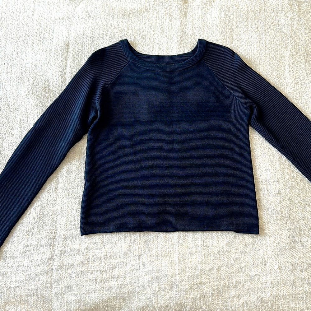 Woman top